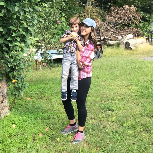 Meet your Posher, Alexandra - Picture 3 of 5